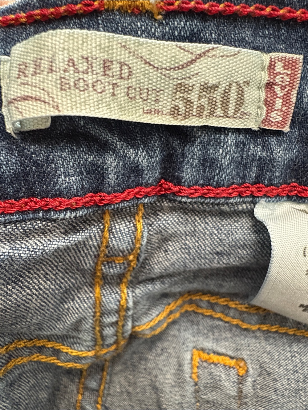 Levi's 550 Relaxed Fit Bootcut Jeans Size 14 M - Picture 3 of 8